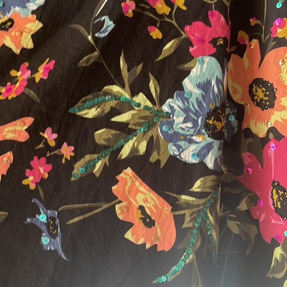 Boho Full Black and Floral skirt - Picture 3 of 5